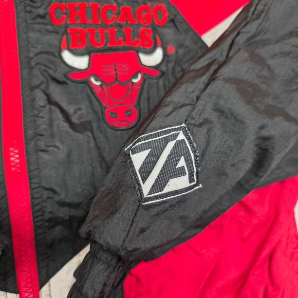 VTG 90s Chicago Bulls Windbreaker Jacket Youth 17X19 Team Athletics MJ Jordan - Picture 6 of 10